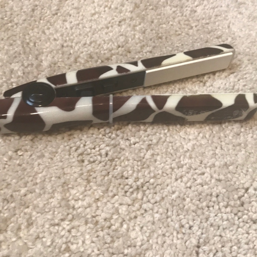 Mini straightener